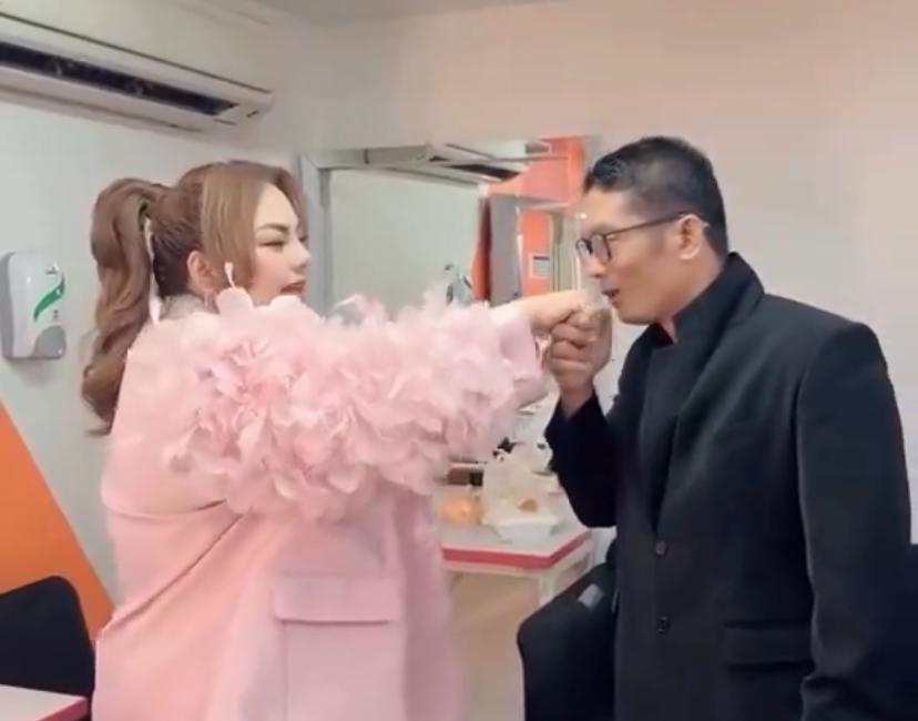 Lisa Mariana. (TangkapLayar)